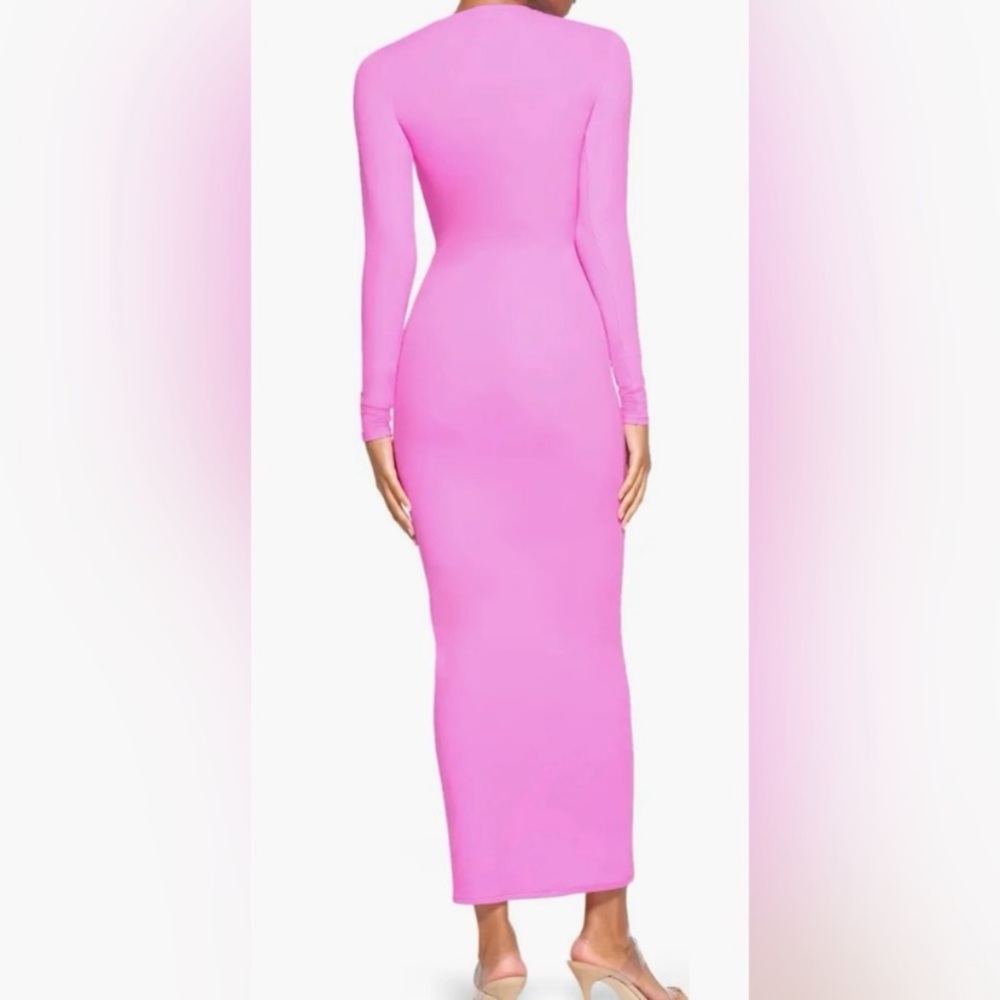 SKIMS Fits Everybody Long Sleeve Crew Neck Maxi Dress, Neon Orchid Pink, Size L - Picture 3 of 14